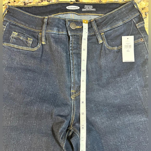 NWT Old Navy Women’s Rockstar, Super Skinny High-Rise, Size 4 Tall, Dark Denim - Picture 5 of 7